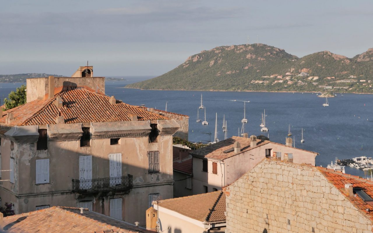 6 hotel moderne porto vecchio sud corse